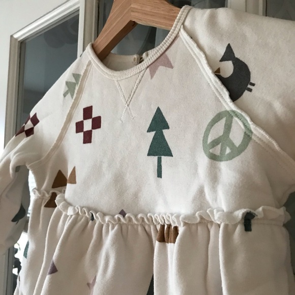 Little Co. by Lauren Conrad 3T Christmas theme winter dress, modern minimalist - Picture 8 of 8